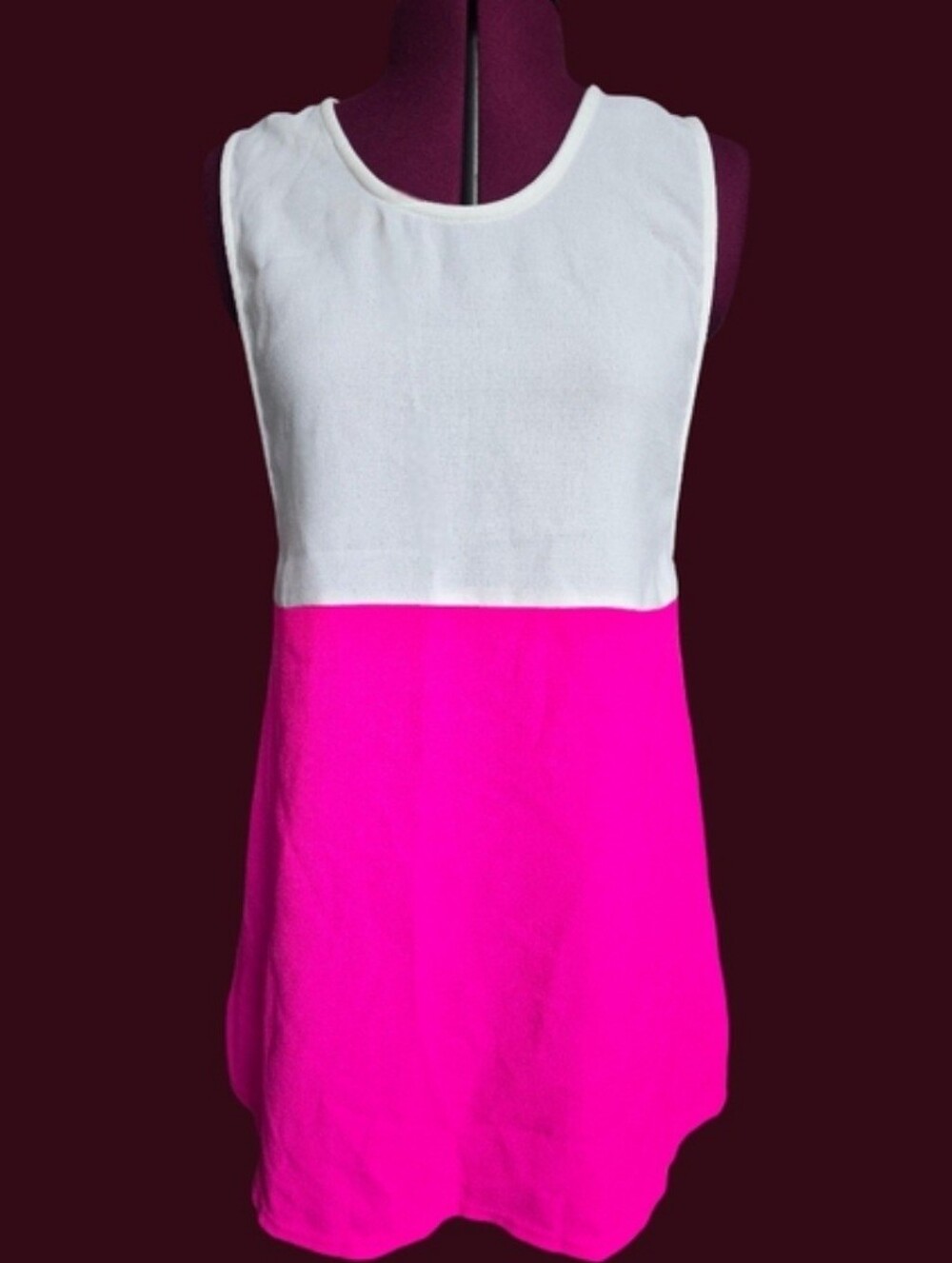 NWT Tobi White and Hot Pink Sleeveless Swim Coverup Size L Beach Pool Party Vaca
